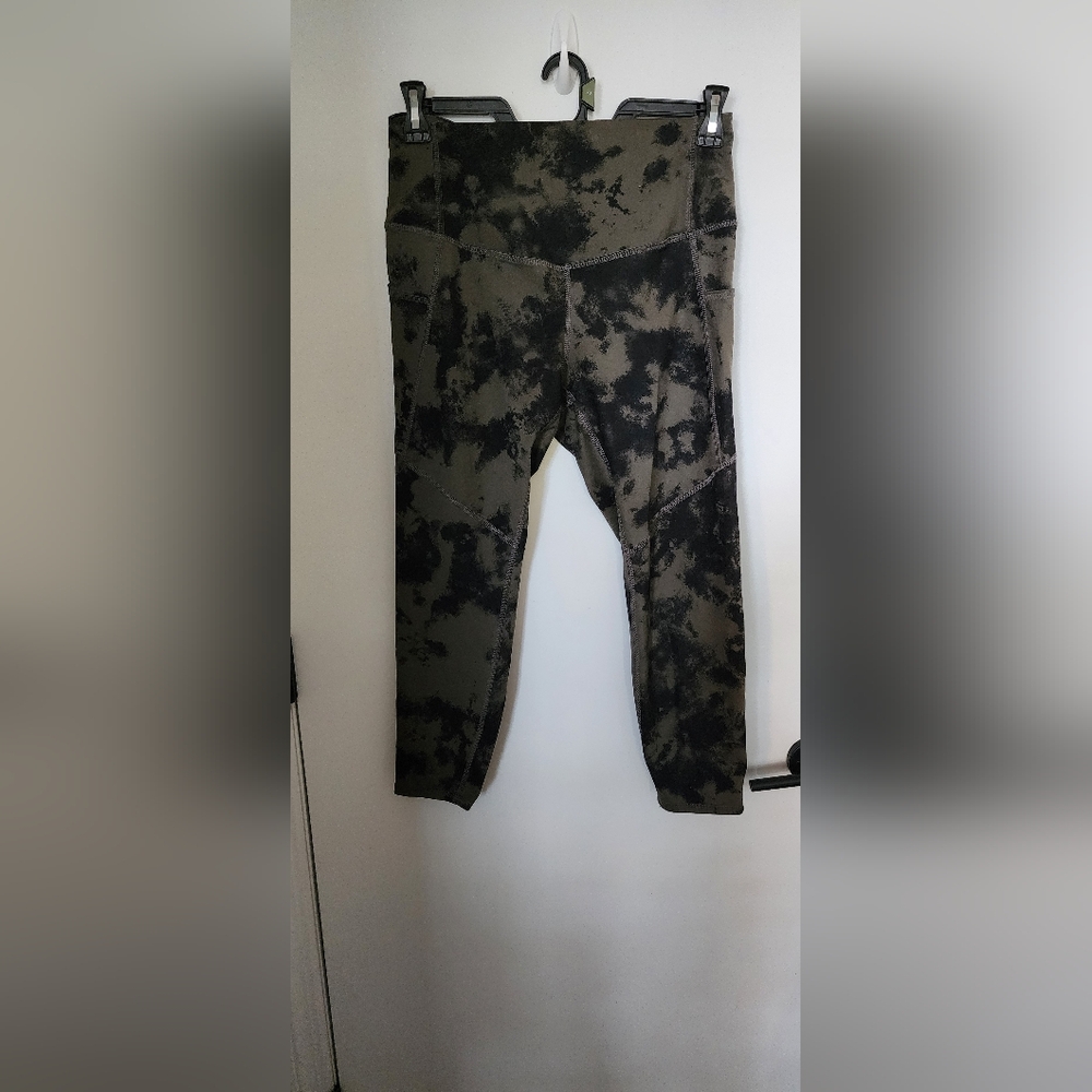 Evolution and Creation Charcol And Green Leggings